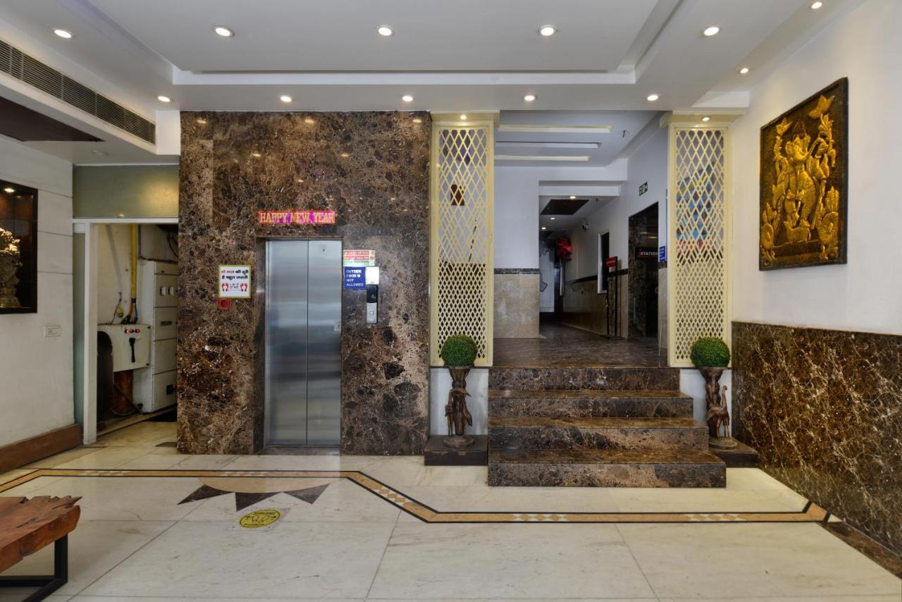 نيودلهي فندق يوفراج ديلوكس المظهر الخارجي الصورة